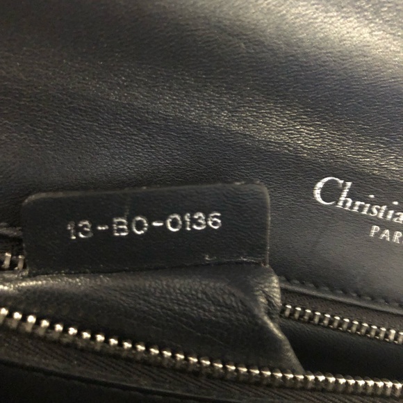 Authentic Dior Diorama Medium Bag - Picture 6 of 13